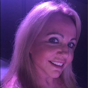 Meet your Posher, Carole